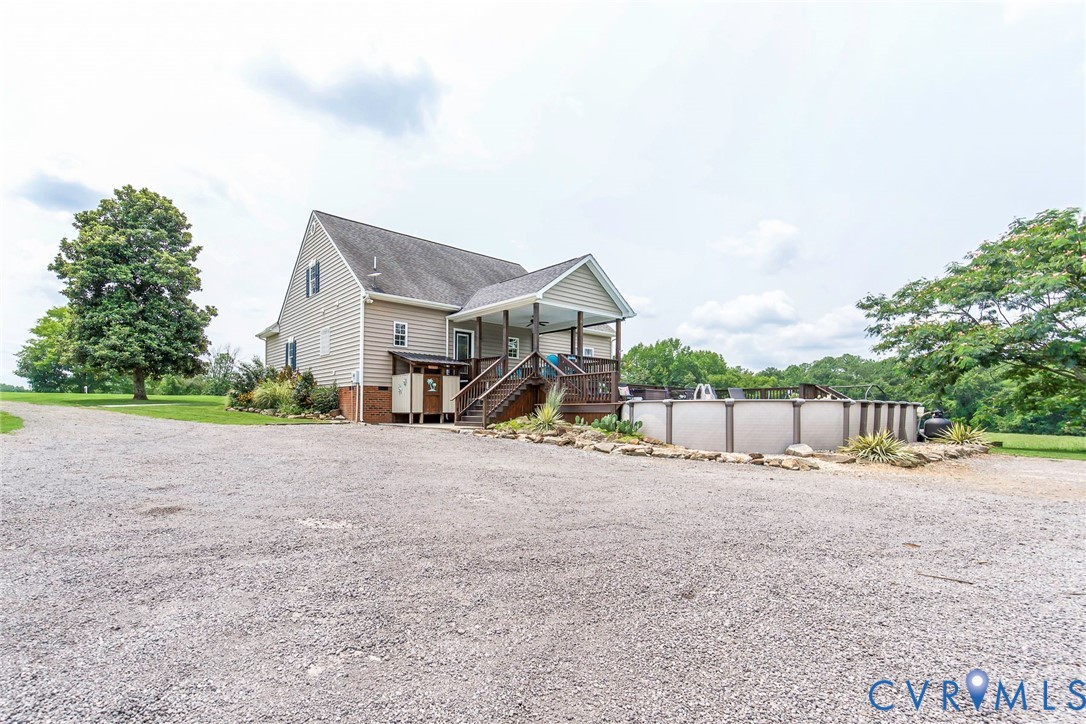 827 Sutherland Rd