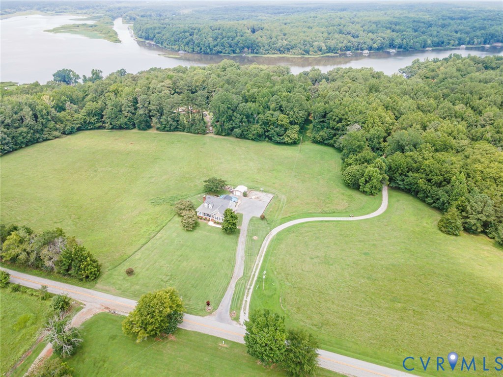 827 Sutherland Rd
