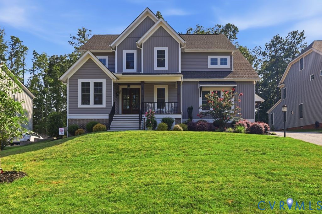 17113 Shoreland Dr