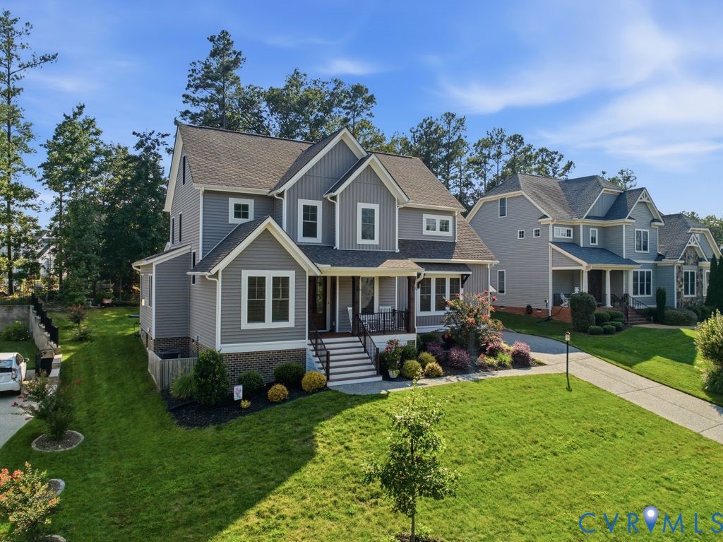 17113 Shoreland Dr