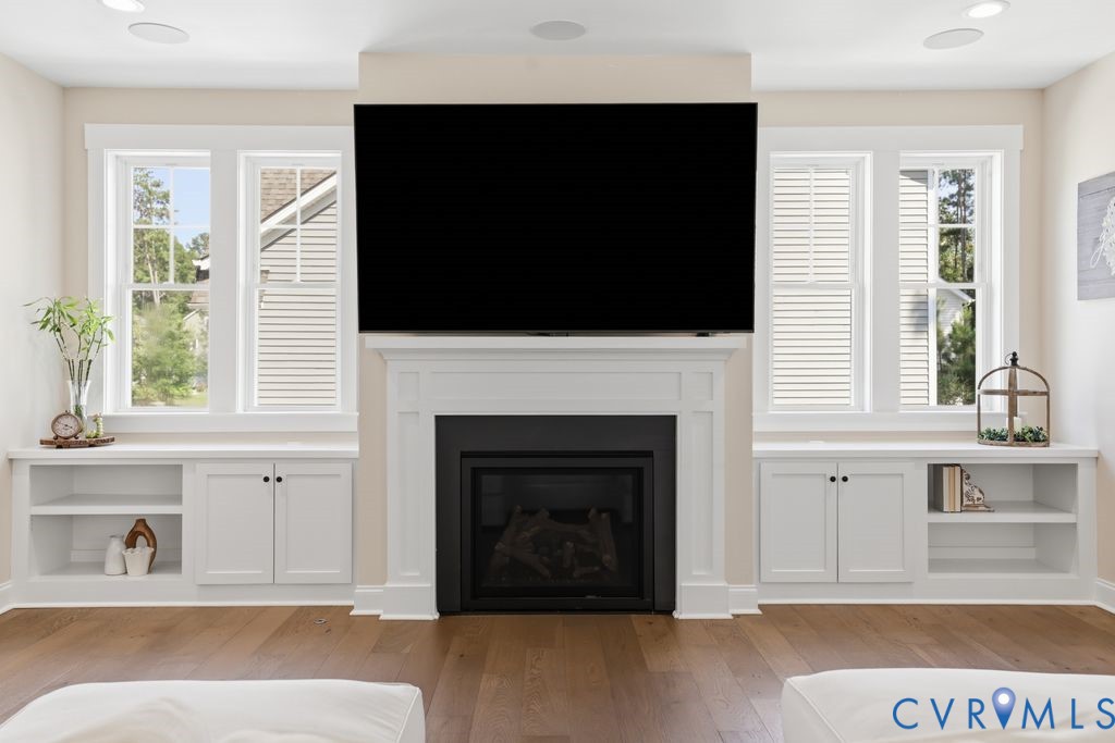 17113 Shoreland Dr