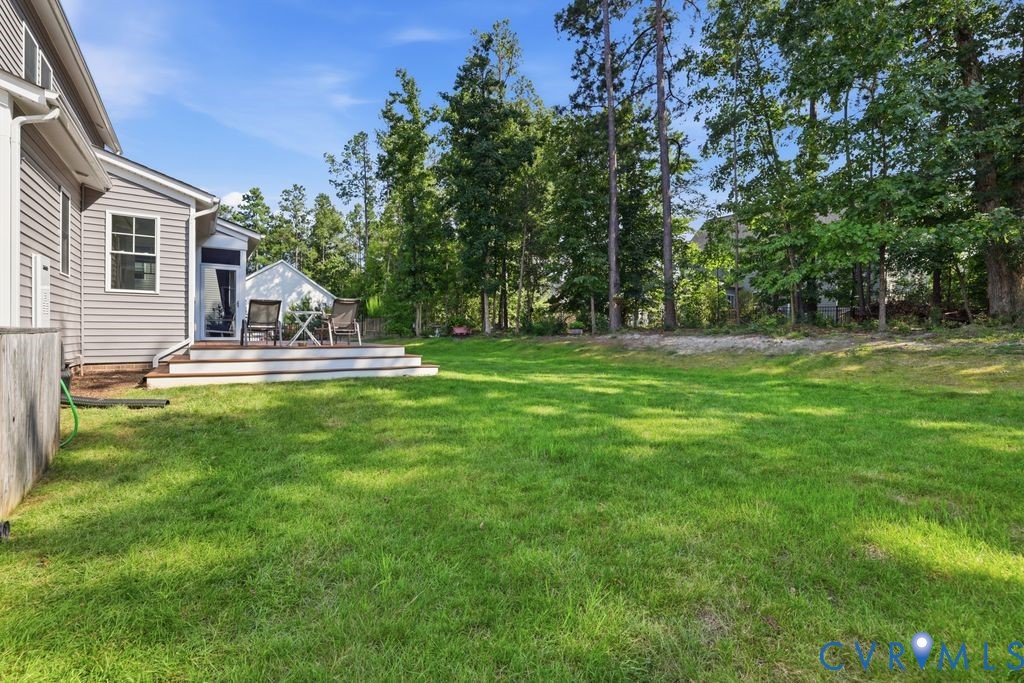 17113 Shoreland Dr
