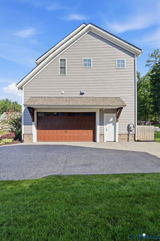 17113 Shoreland Dr