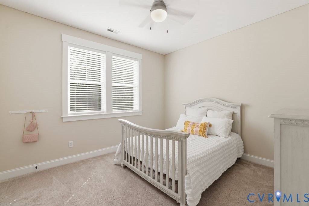 17113 Shoreland Dr