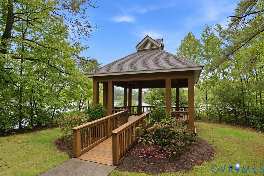 1711 Rose Mill Cir