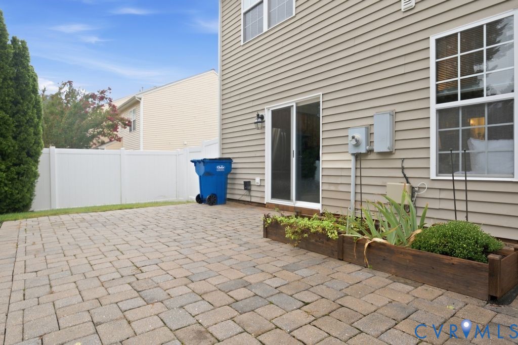 1711 Rose Mill Cir