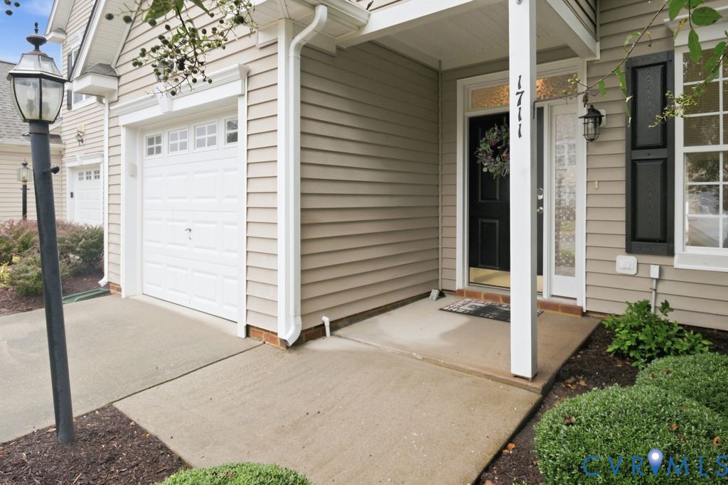 1711 Rose Mill Cir