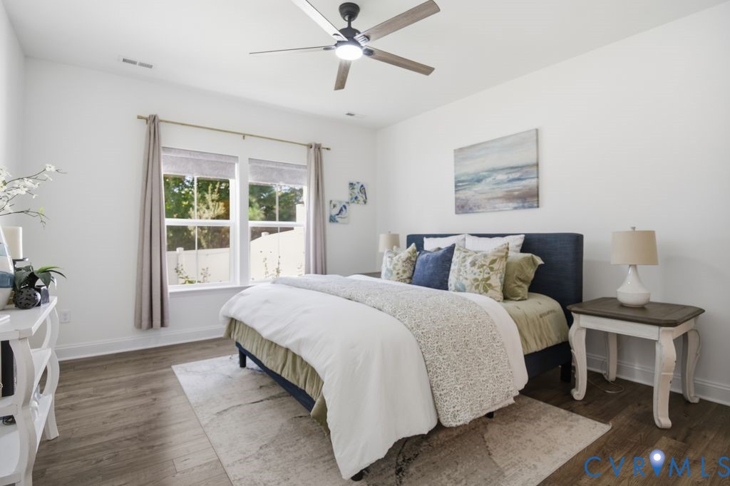 476 Randolph View Dr