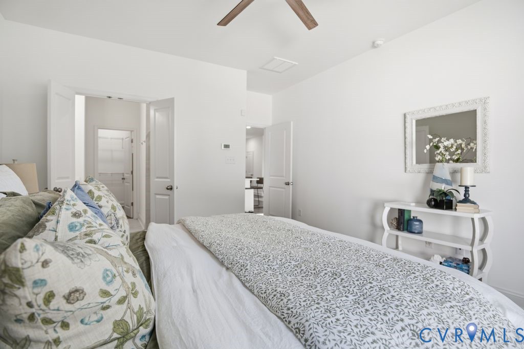 476 Randolph View Dr