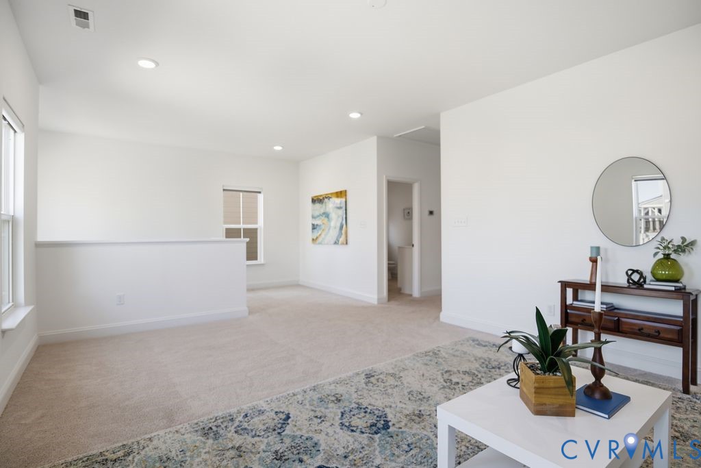476 Randolph View Dr