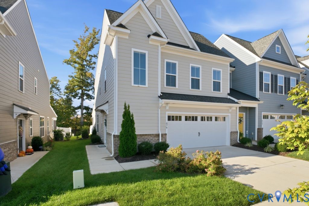 476 Randolph View Dr