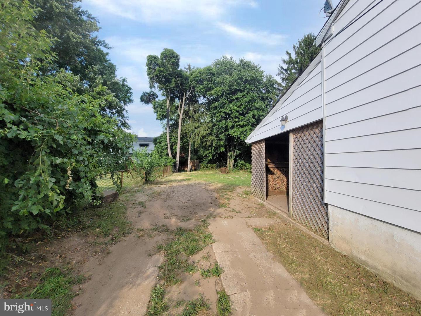 414 Delview Ln