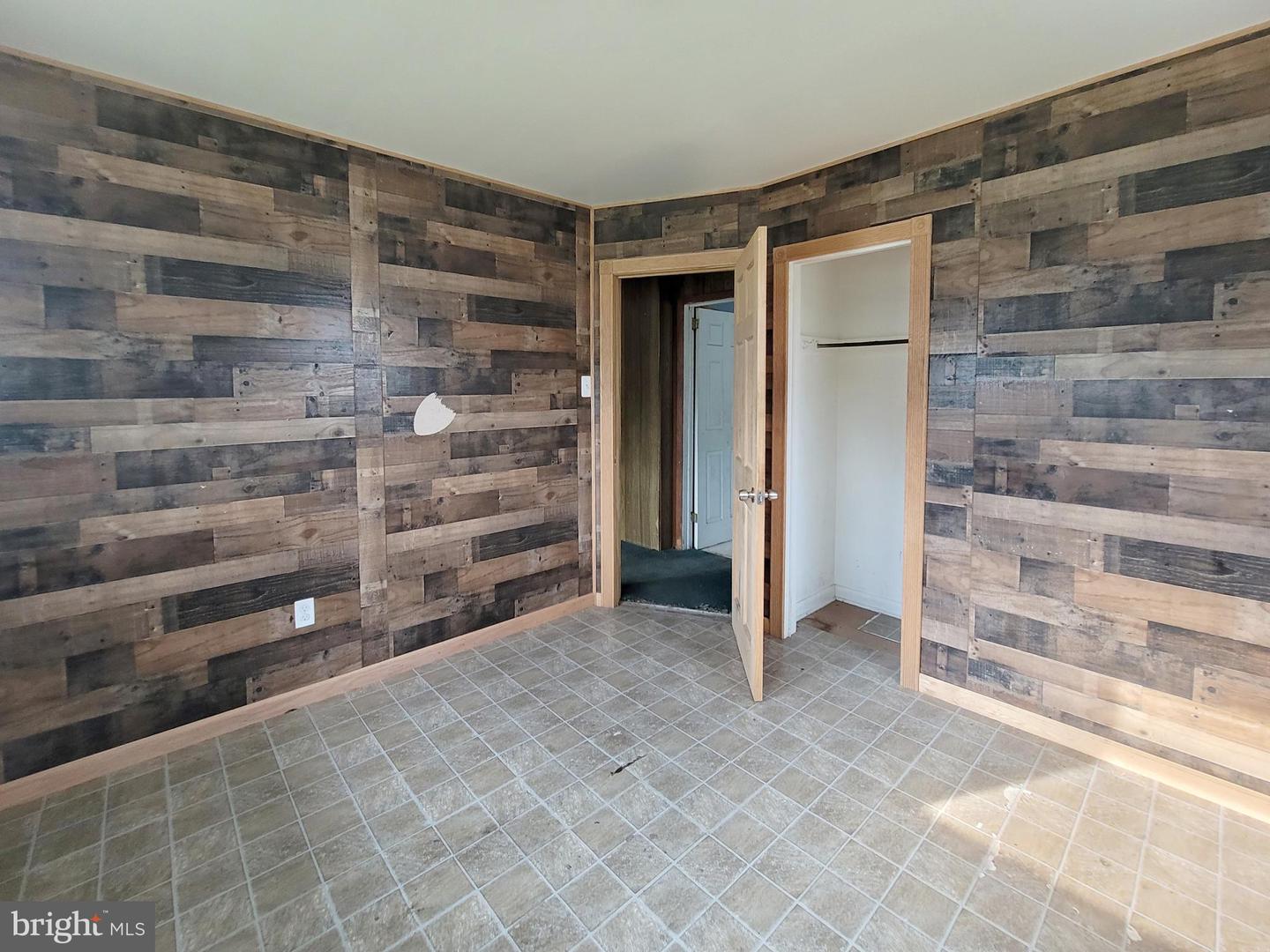 414 Delview Ln