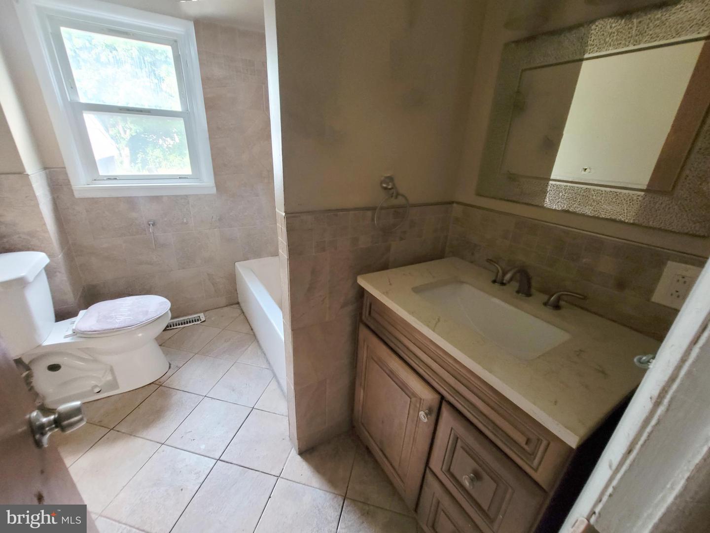 414 Delview Ln