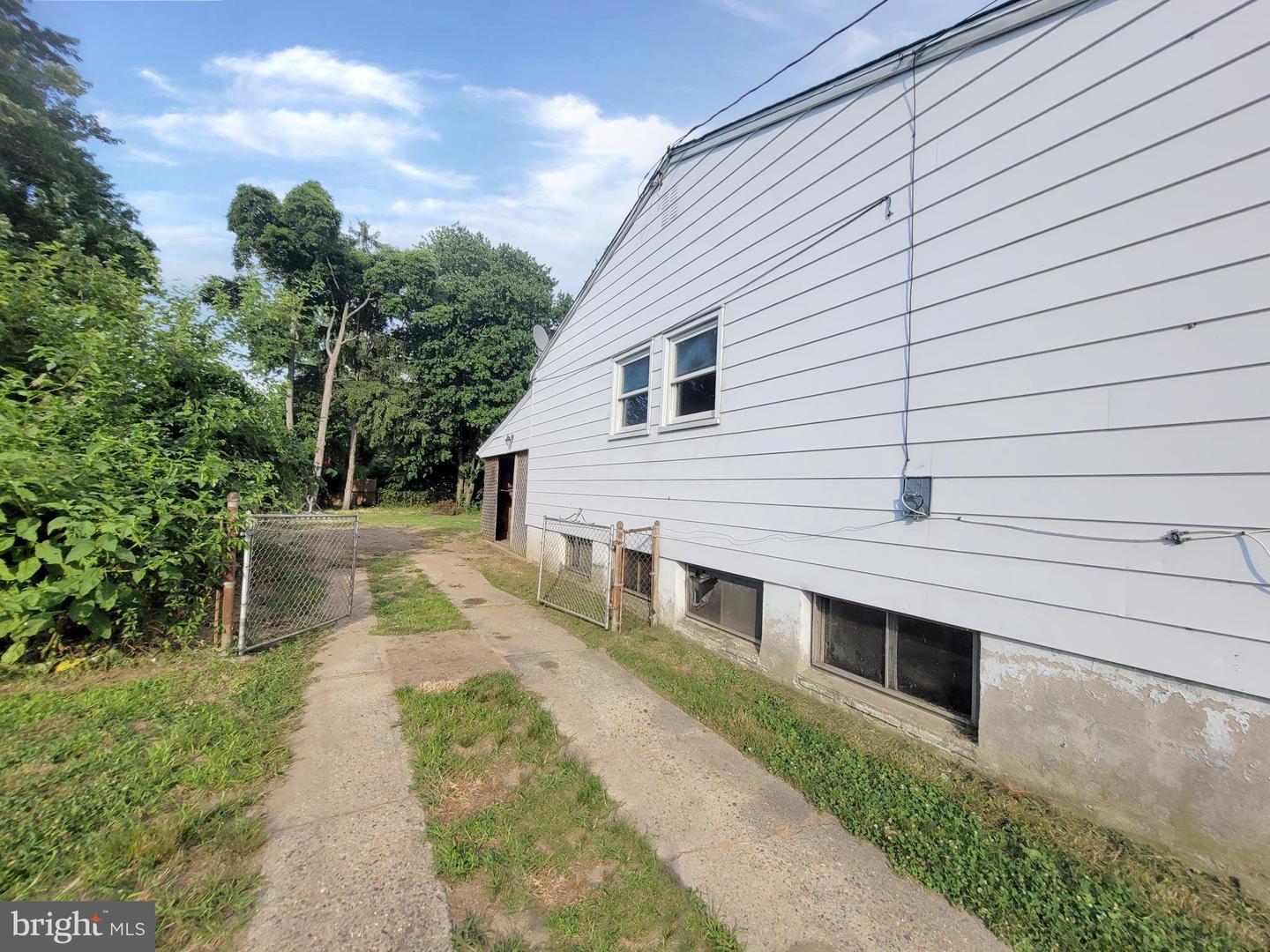 414 Delview Ln