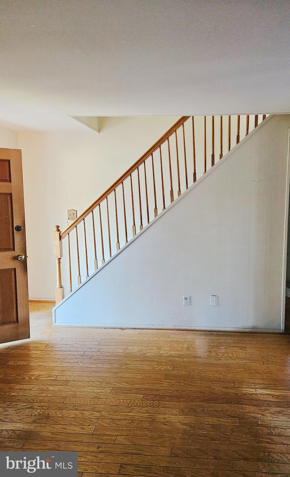 73 Genesee Ln
