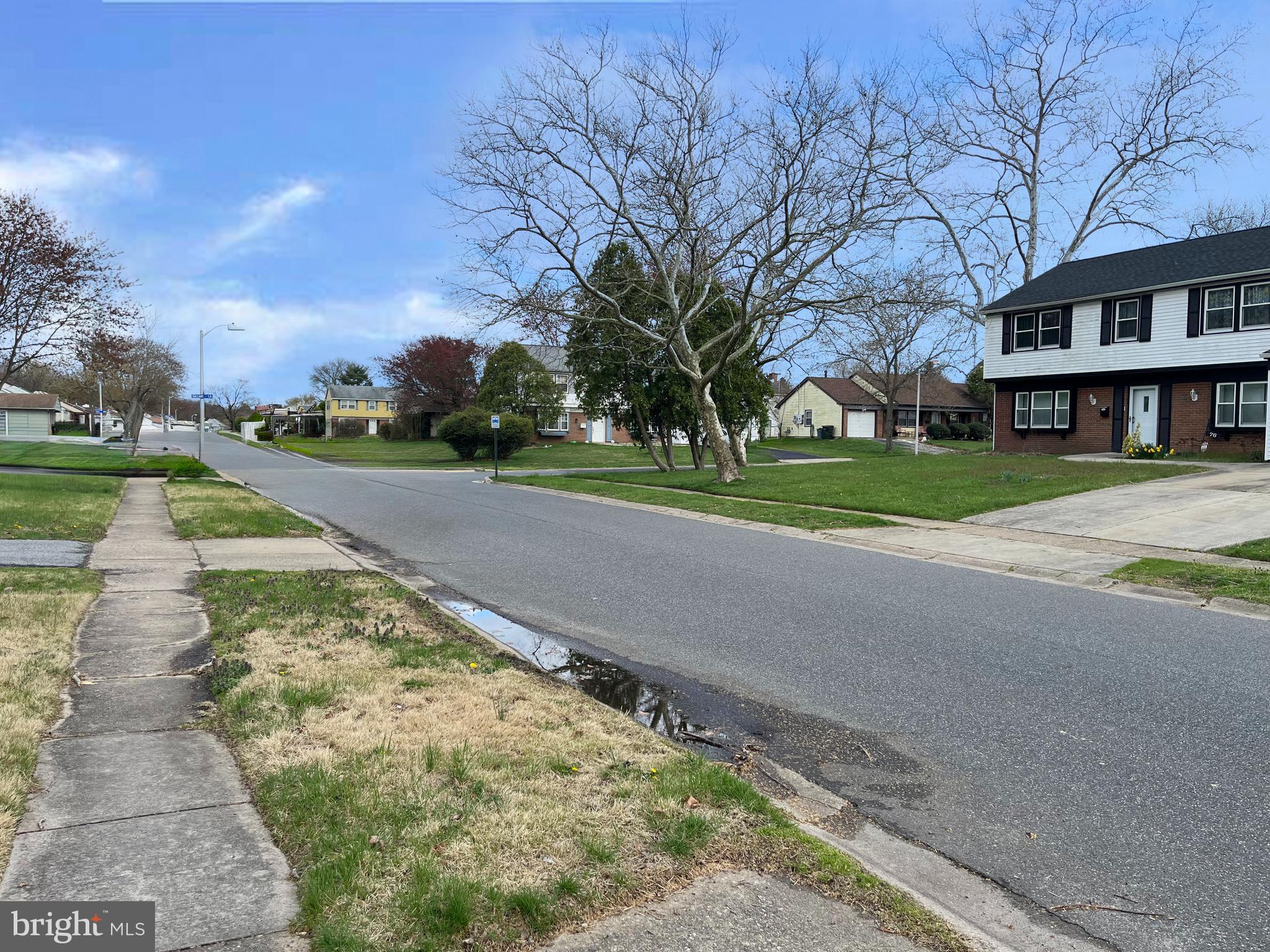 73 Genesee Ln