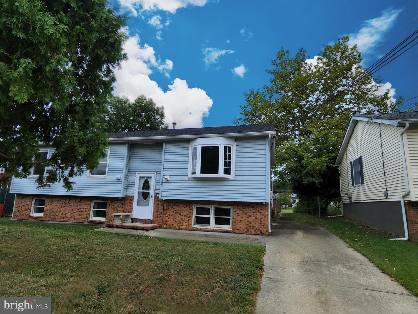 1 Grandview Ave