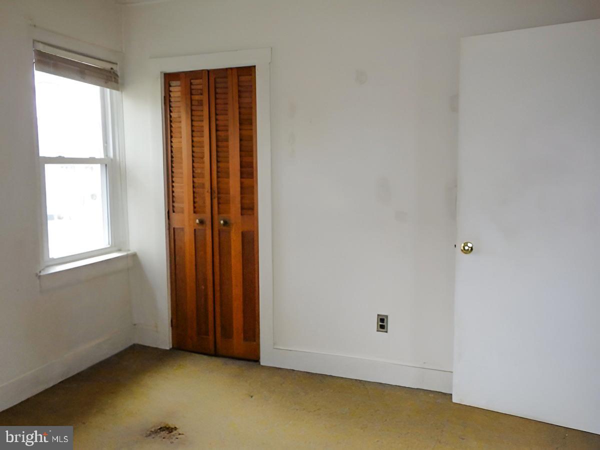 225 N Hannevig Ave