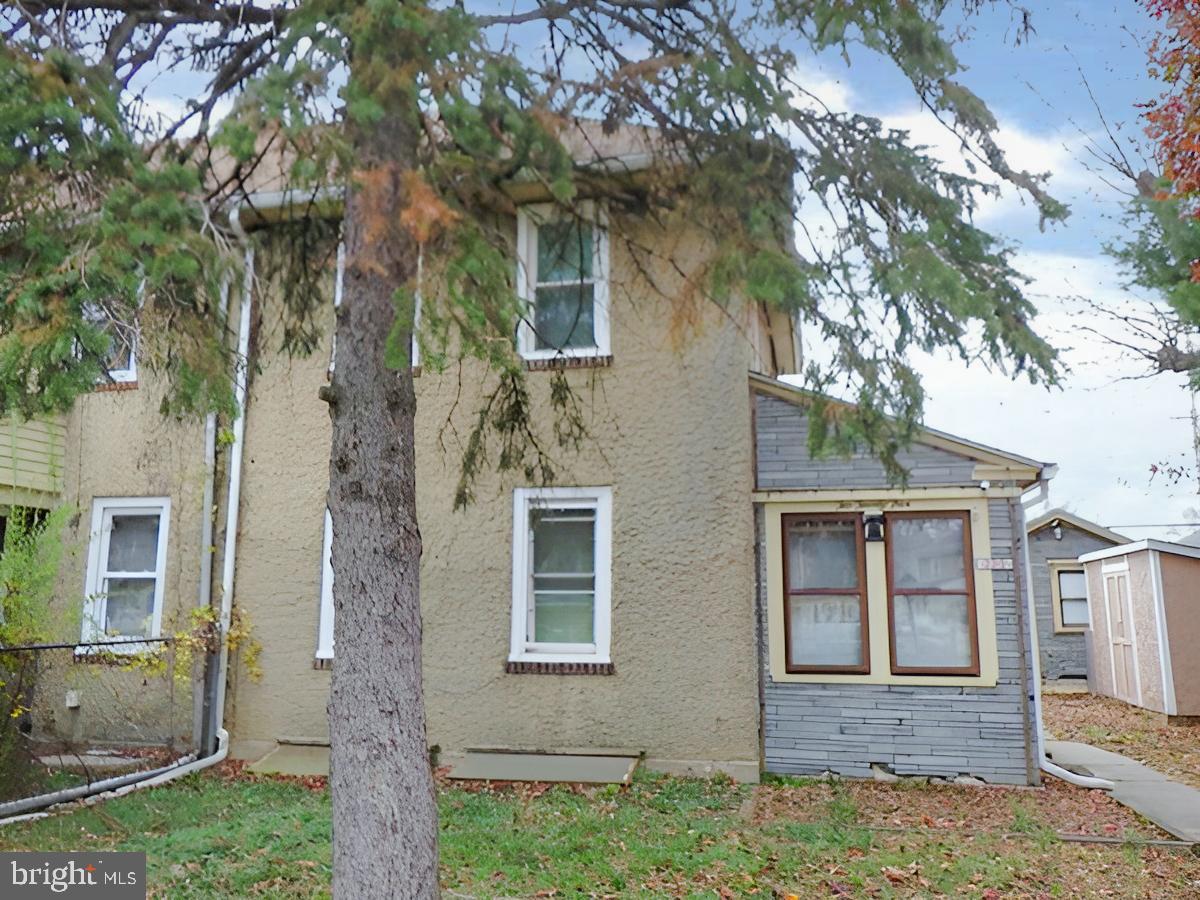 225 N Hannevig Ave