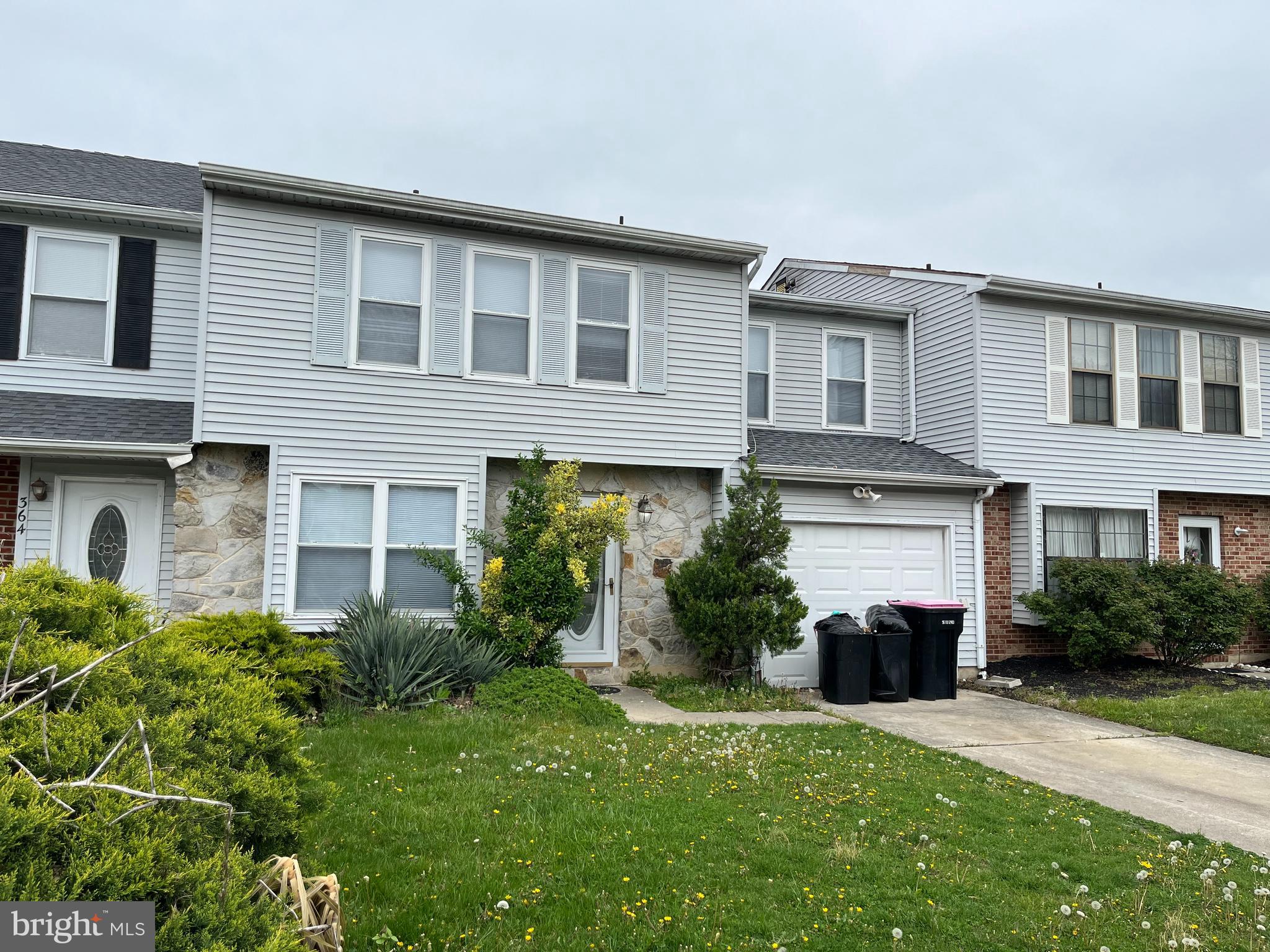 366 Cherrywood Dr