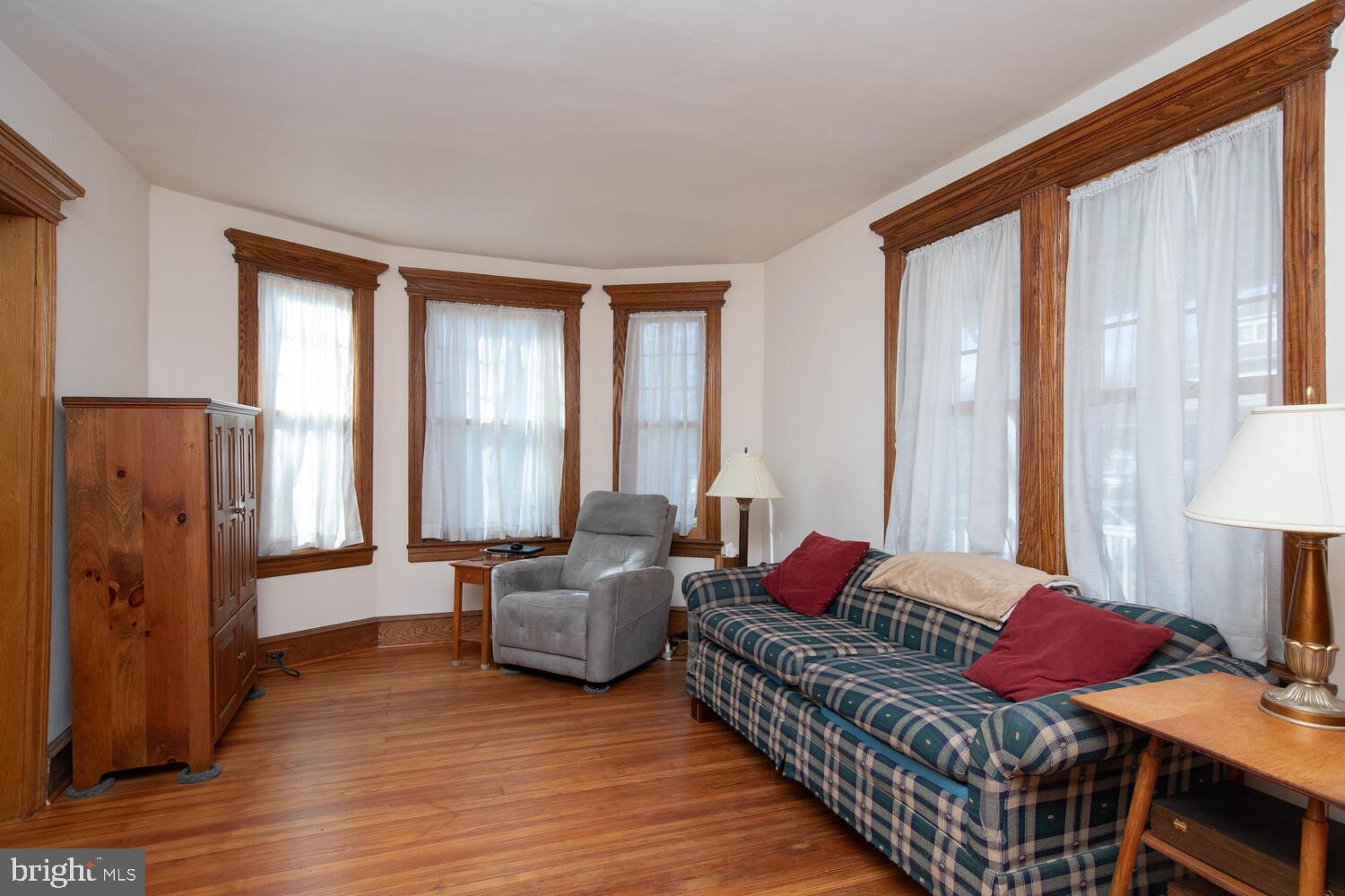 104 Harvard Ave
