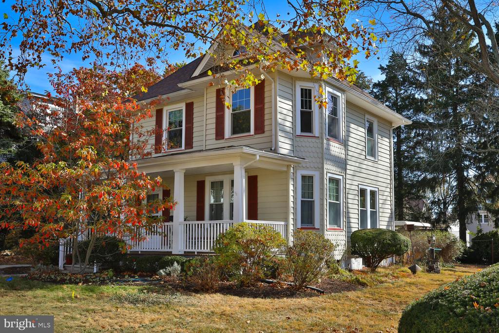 104 Harvard Ave