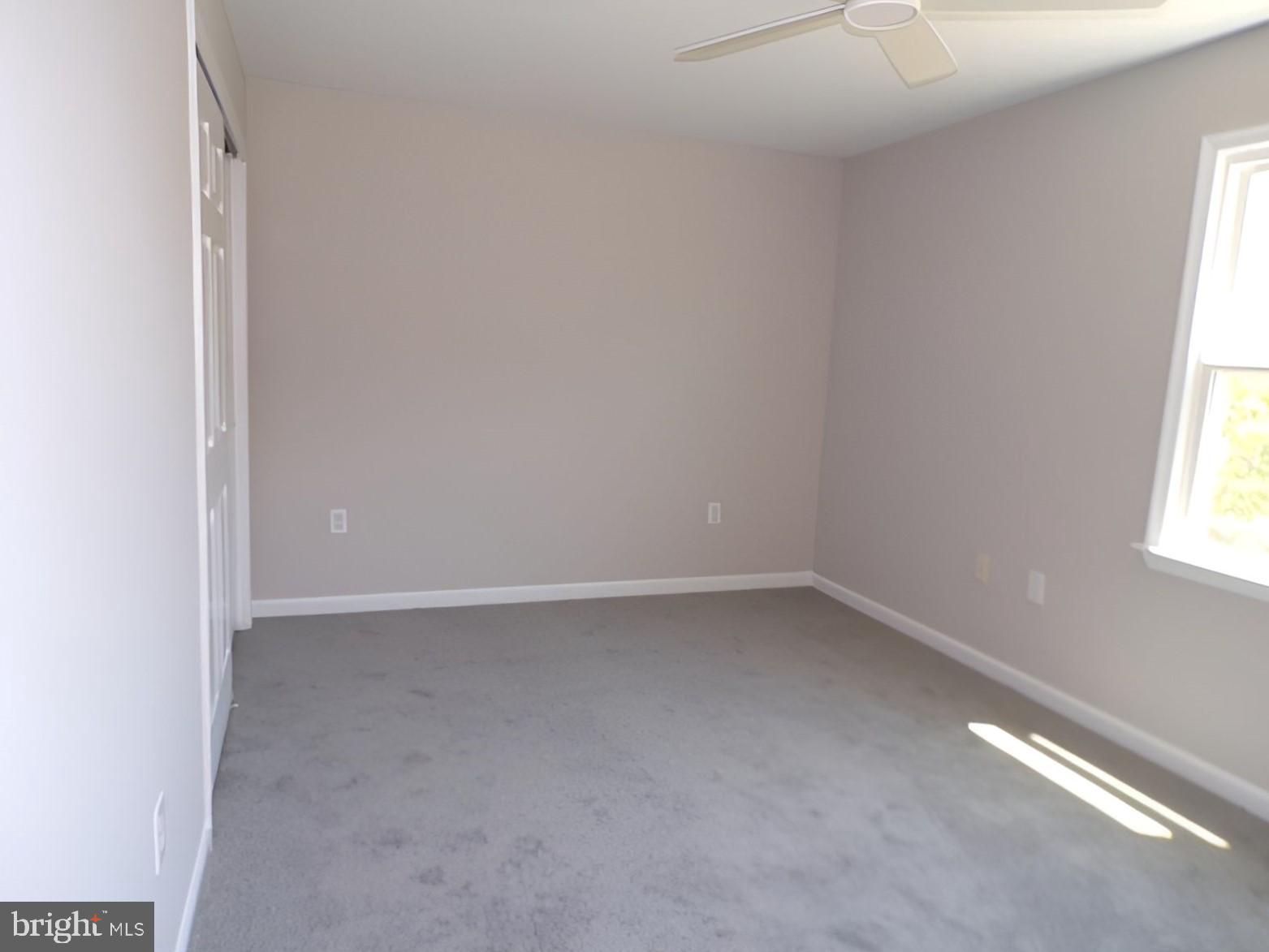 399 Wellesley Ct