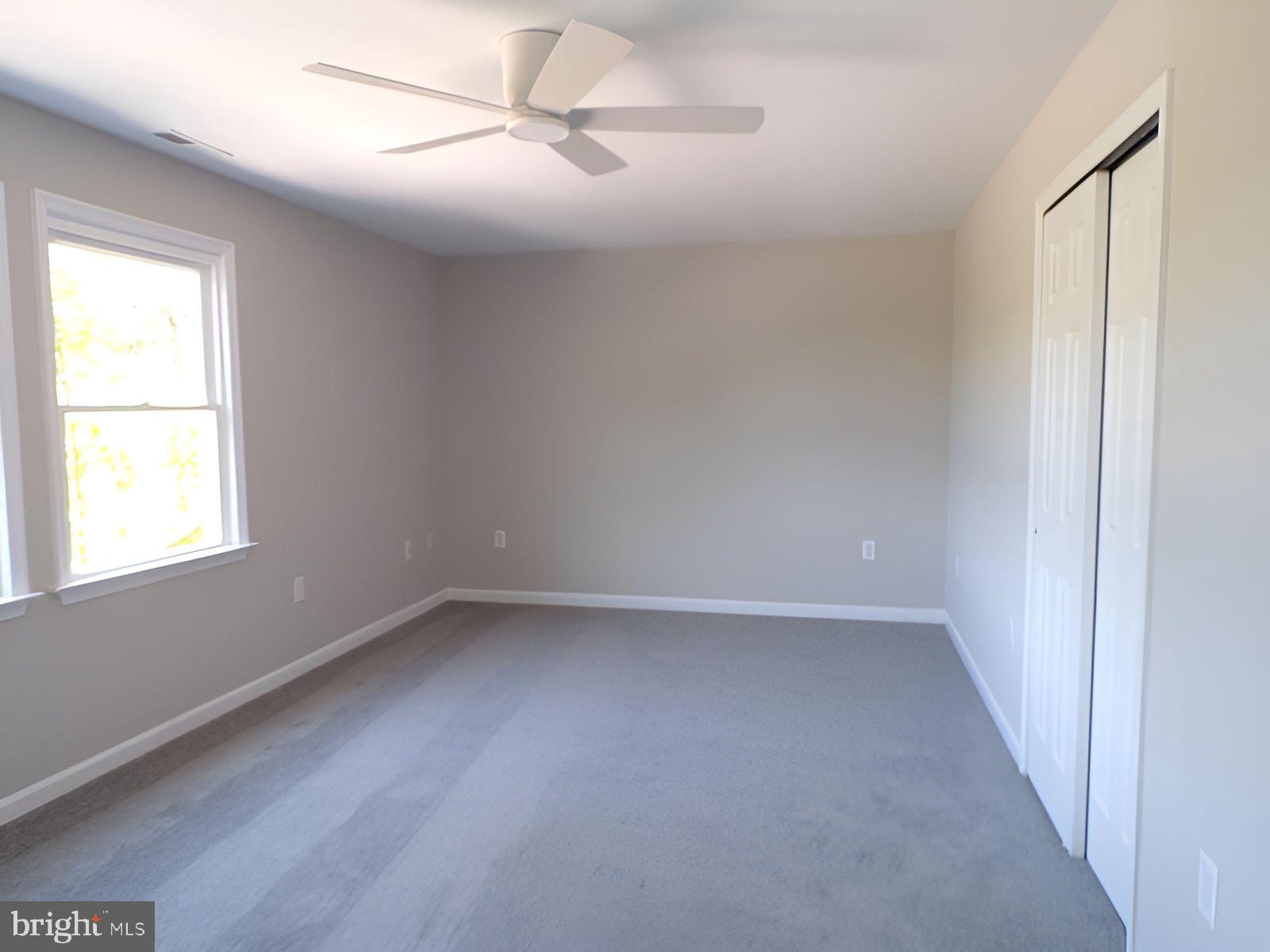 399 Wellesley Ct