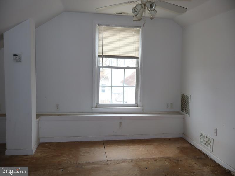 220 Estaugh Ave