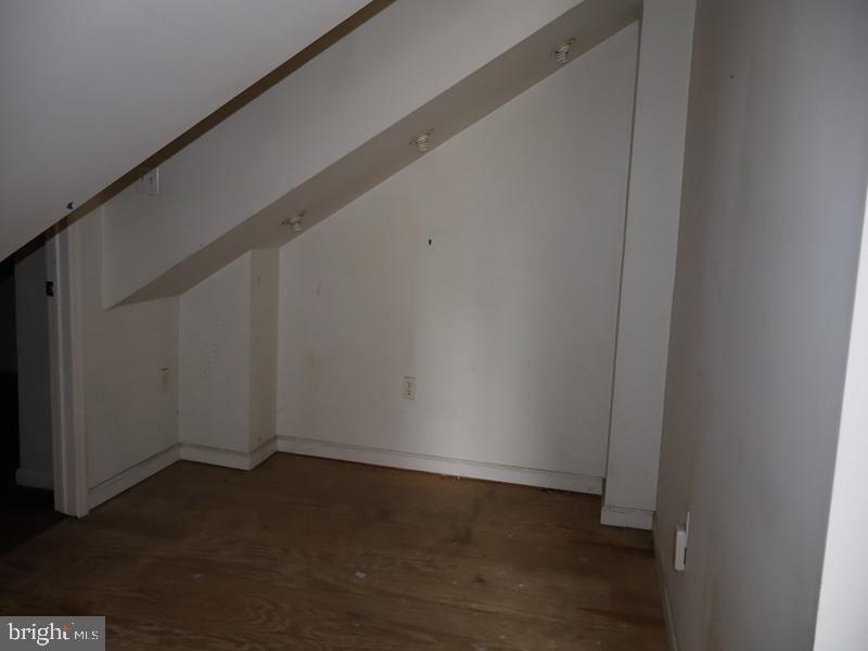 220 Estaugh Ave