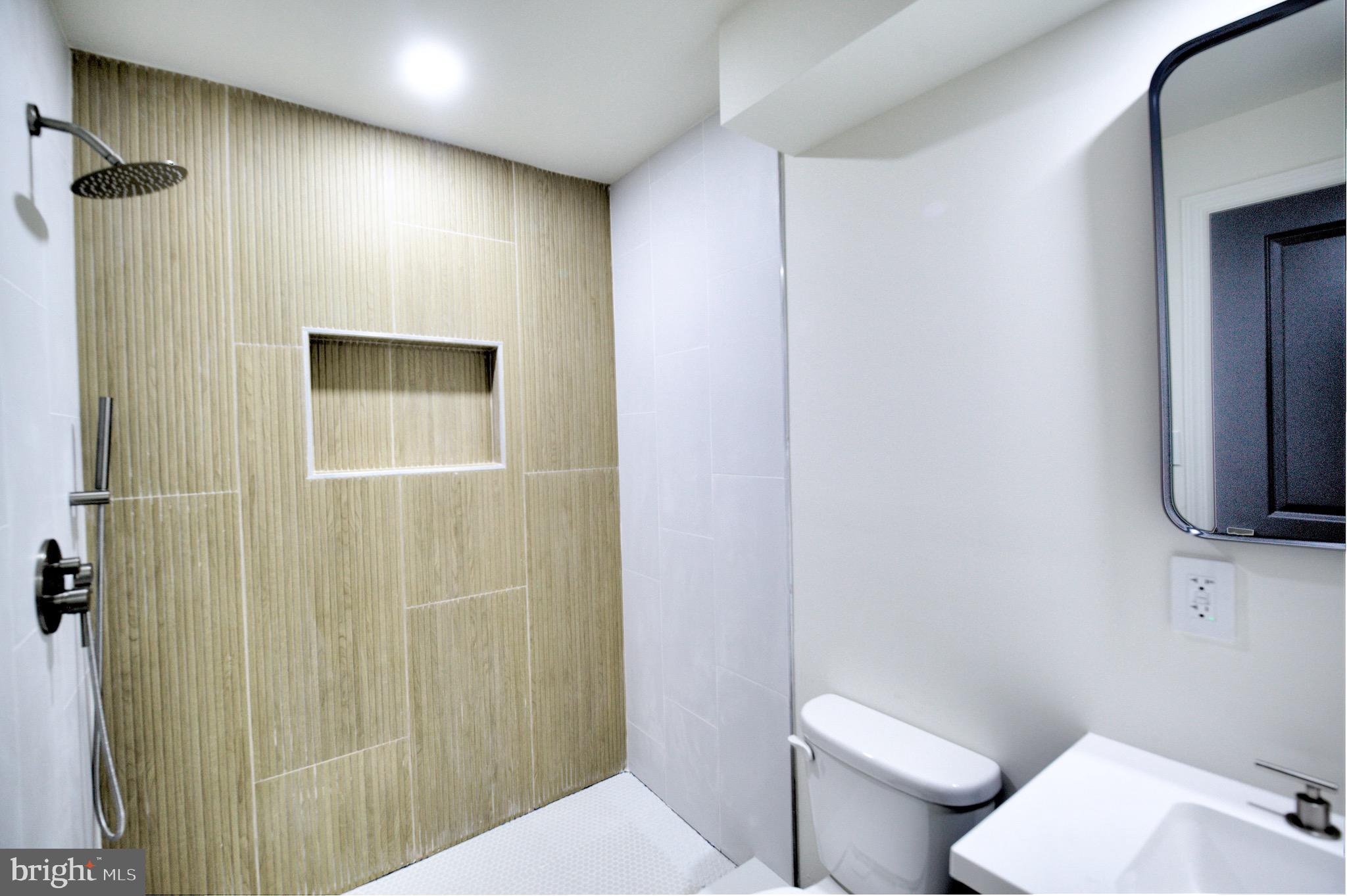 117 COLUMBIA BOULEVARD