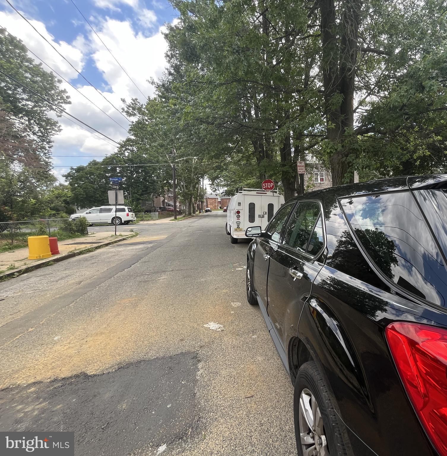 1352 CARL MILLER BOULEVARD