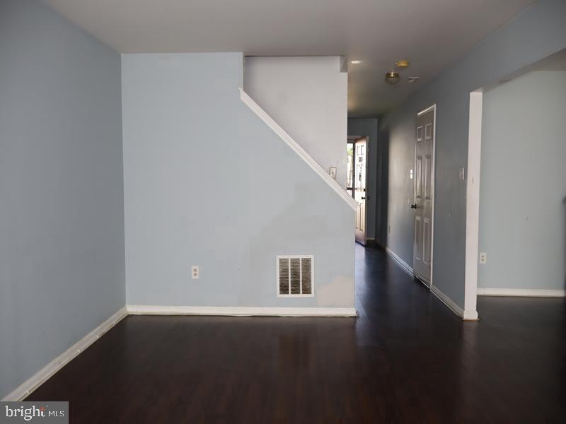 1303 MASON RUN