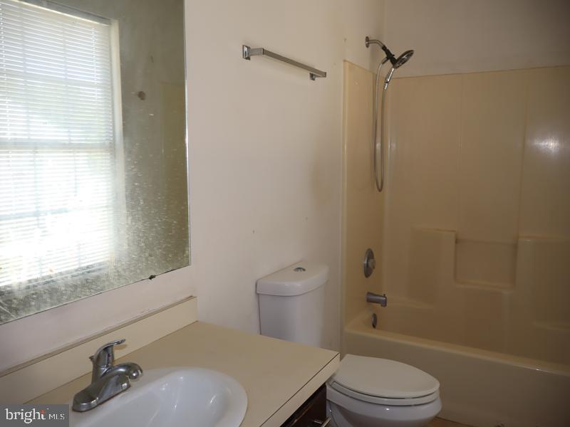 1303 MASON RUN