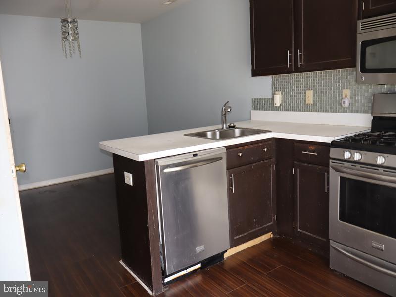 1303 MASON RUN