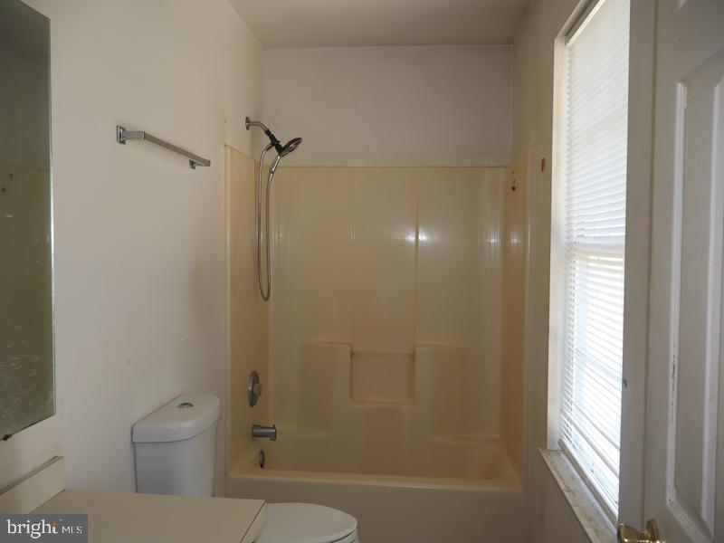1303 MASON RUN