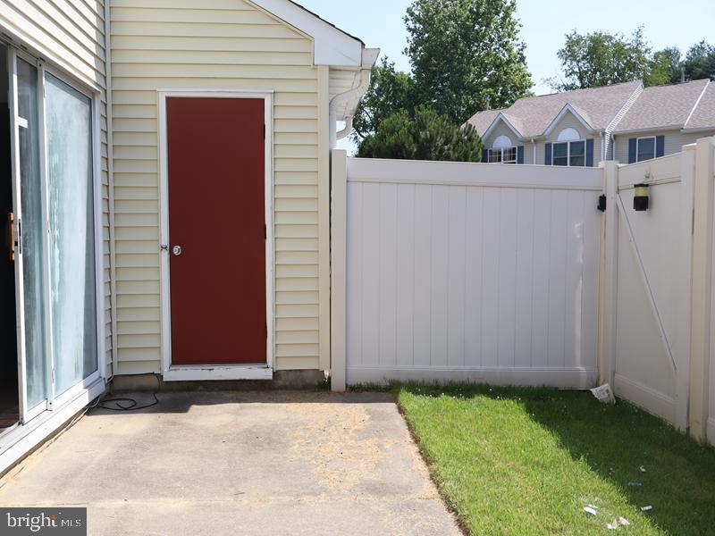 1303 MASON RUN