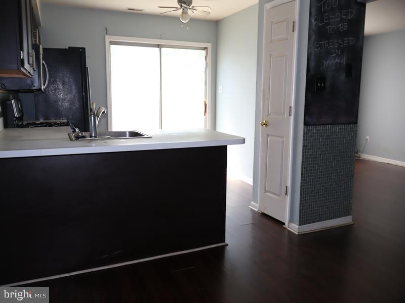 1303 MASON RUN