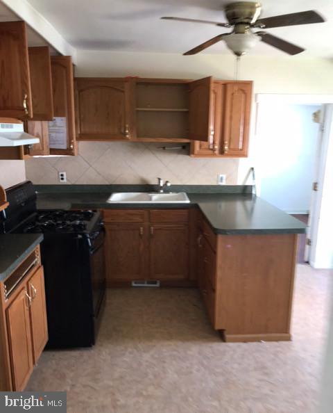 121-123 Repauno Ave