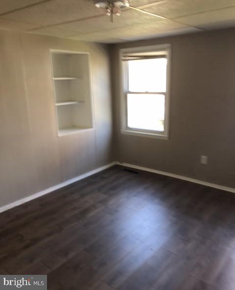 121-123 Repauno Ave