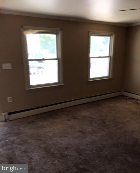 121-123 Repauno Ave
