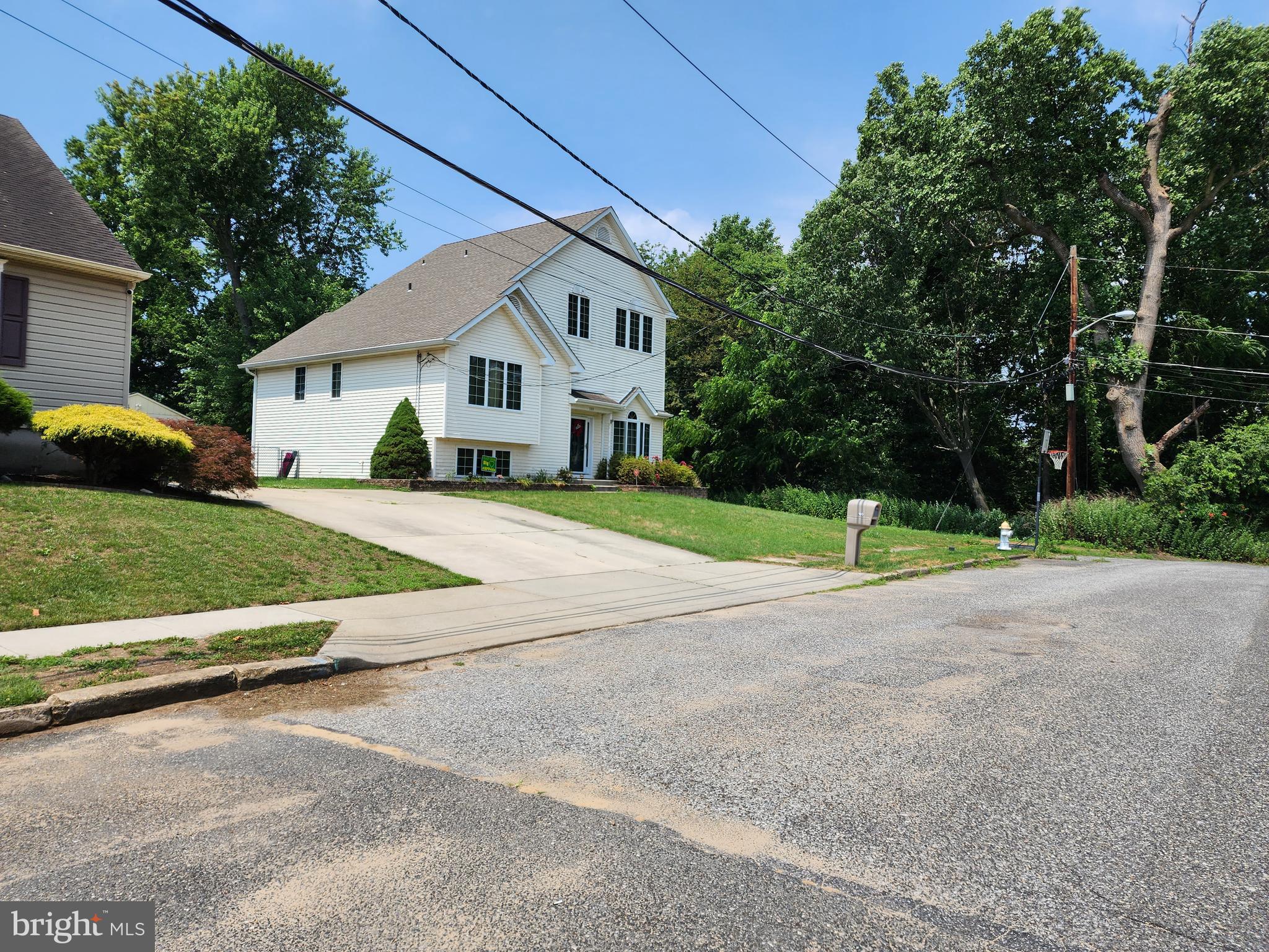 100 New Jersey Ave