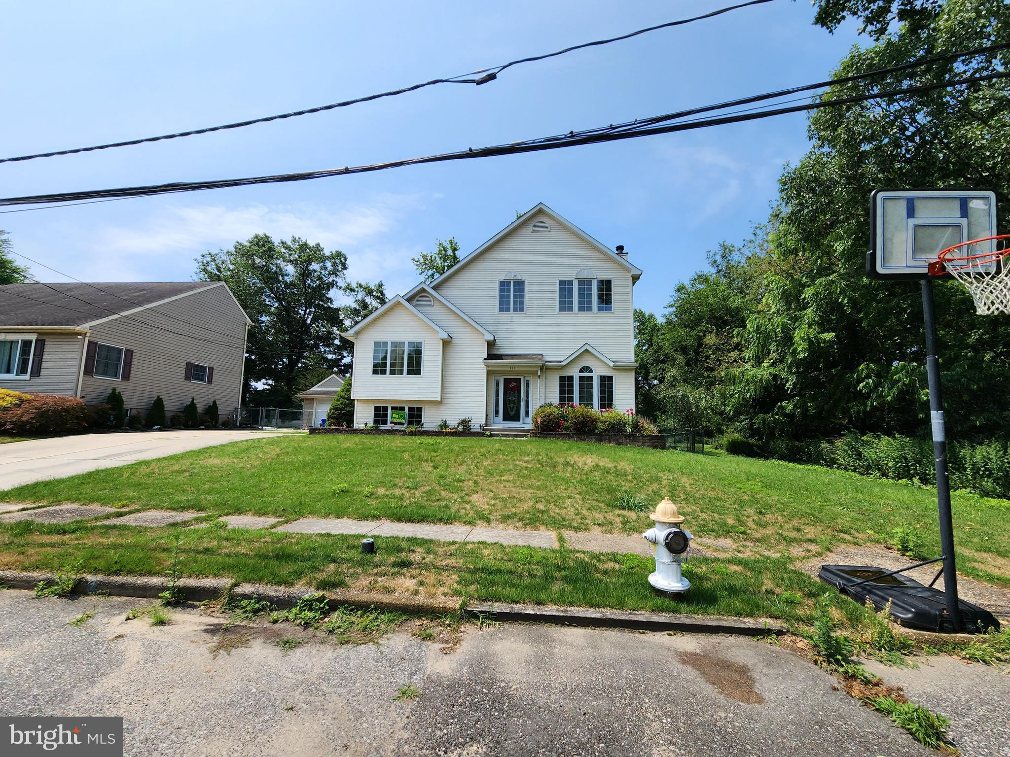 100 New Jersey Ave