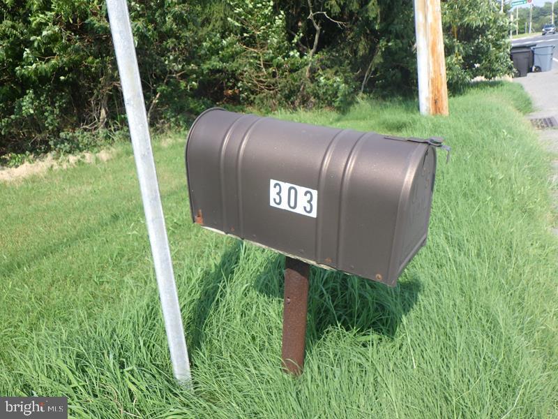 303 Chapel Heights Rd