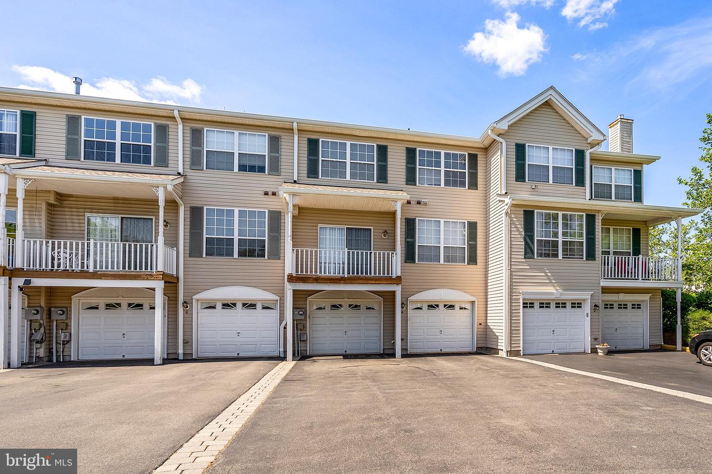 4 Windham Ct