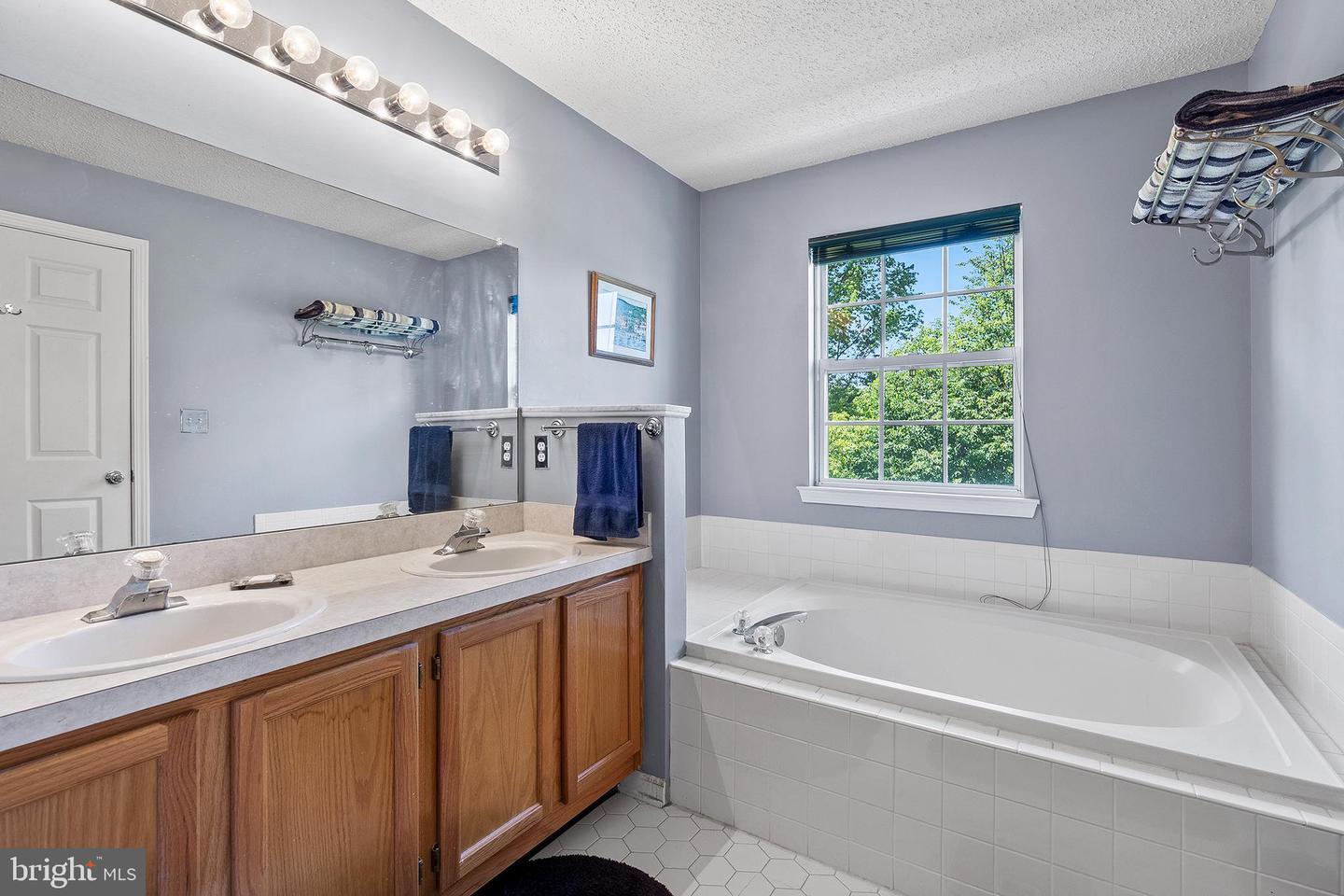4 Windham Ct