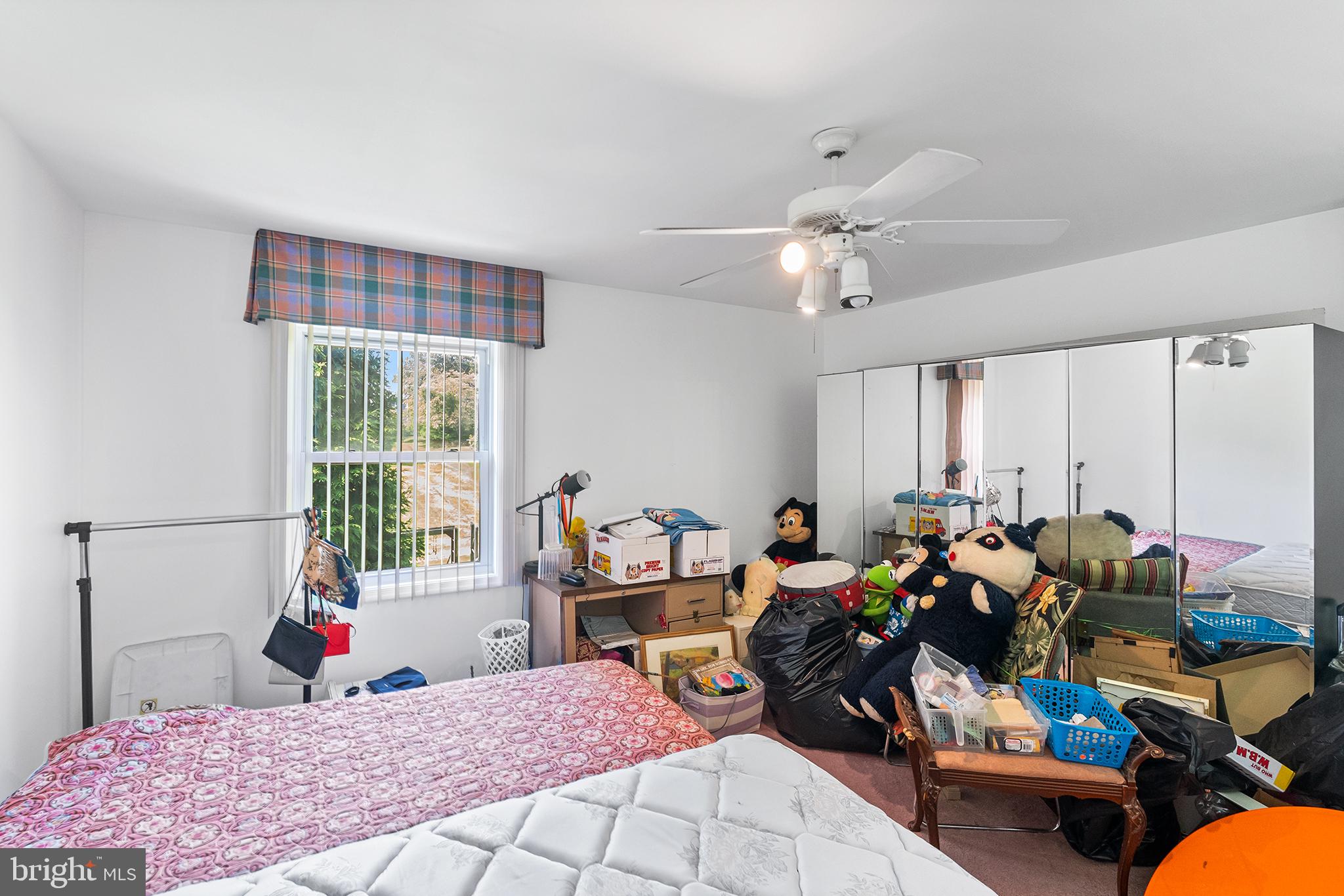 2049 E Wellington Rd