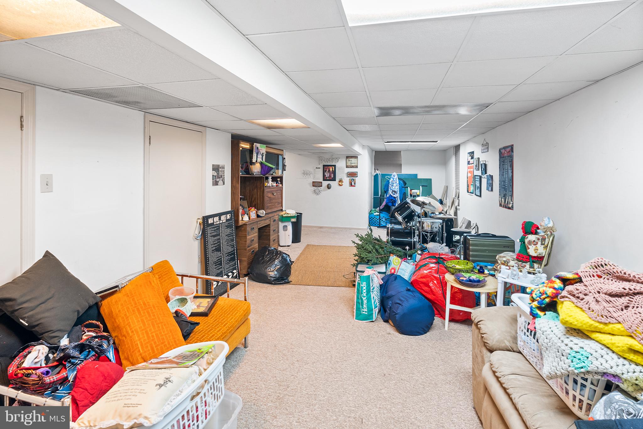 2049 E Wellington Rd