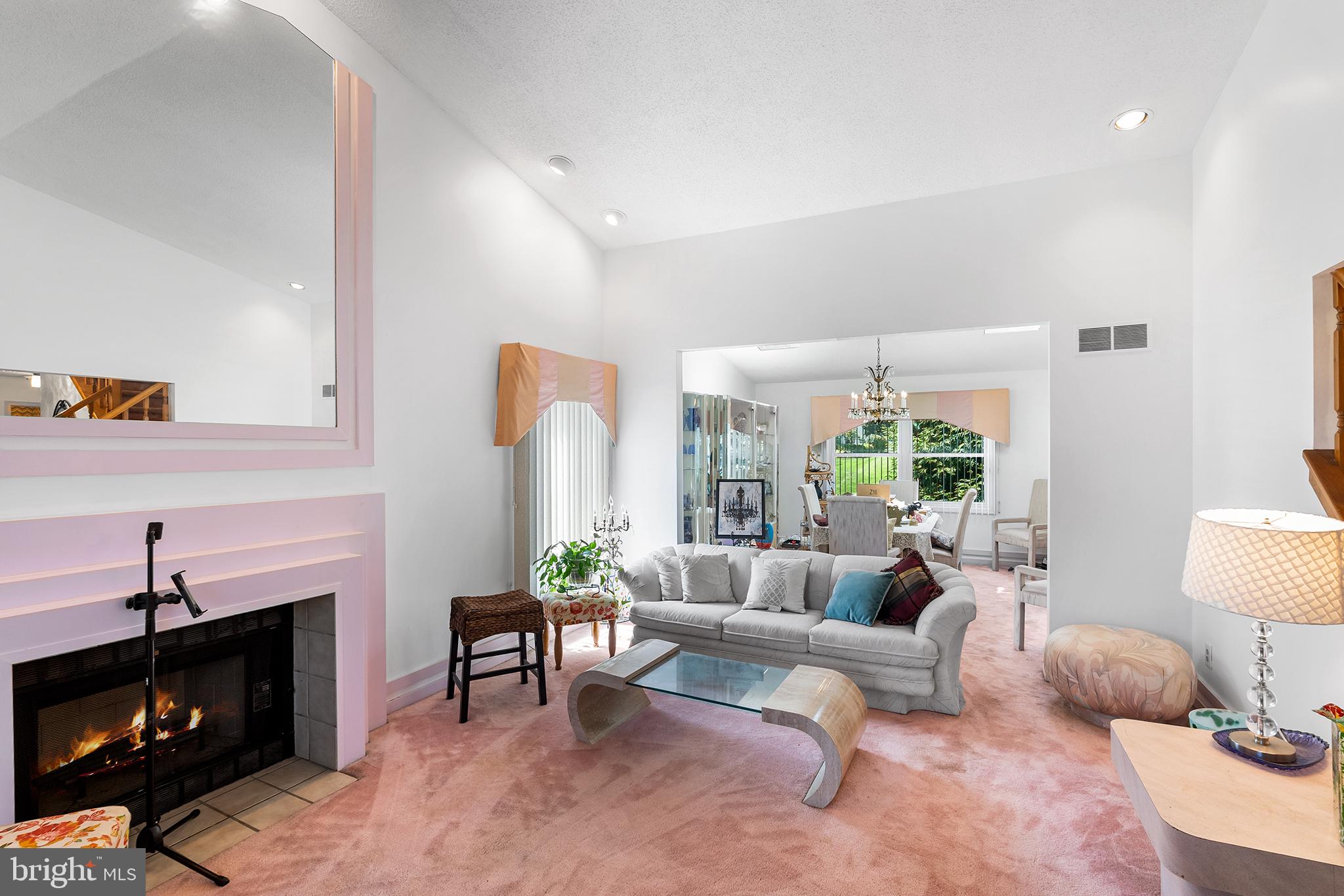 2049 E Wellington Rd